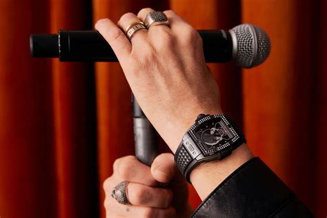 reloj hublot depeche mode precio|Hublot y Depeche Mode se unen con el reloj Spirit of Big Bang De.